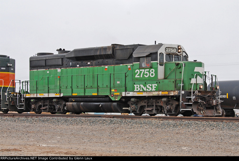 BNSF 2758